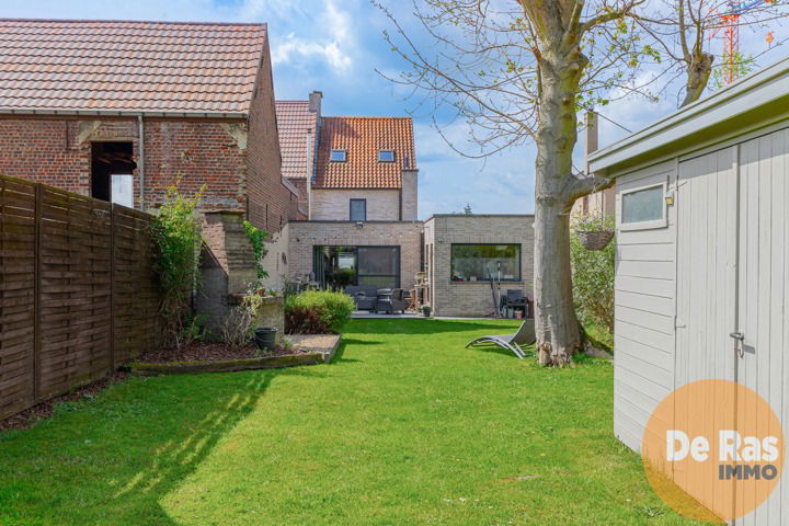 Huis te koop in Sint-Lievens-Houtem 9520 349000.00€ 2 slaapkamers 170.00m² - Zoekertje 281852