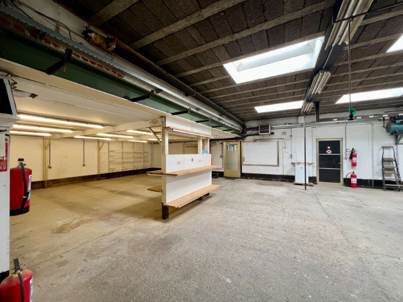 Kantoor te koop in Wondelgem 9032 980000.00€ 3 slaapkamers 580.00m² - Zoekertje 119898