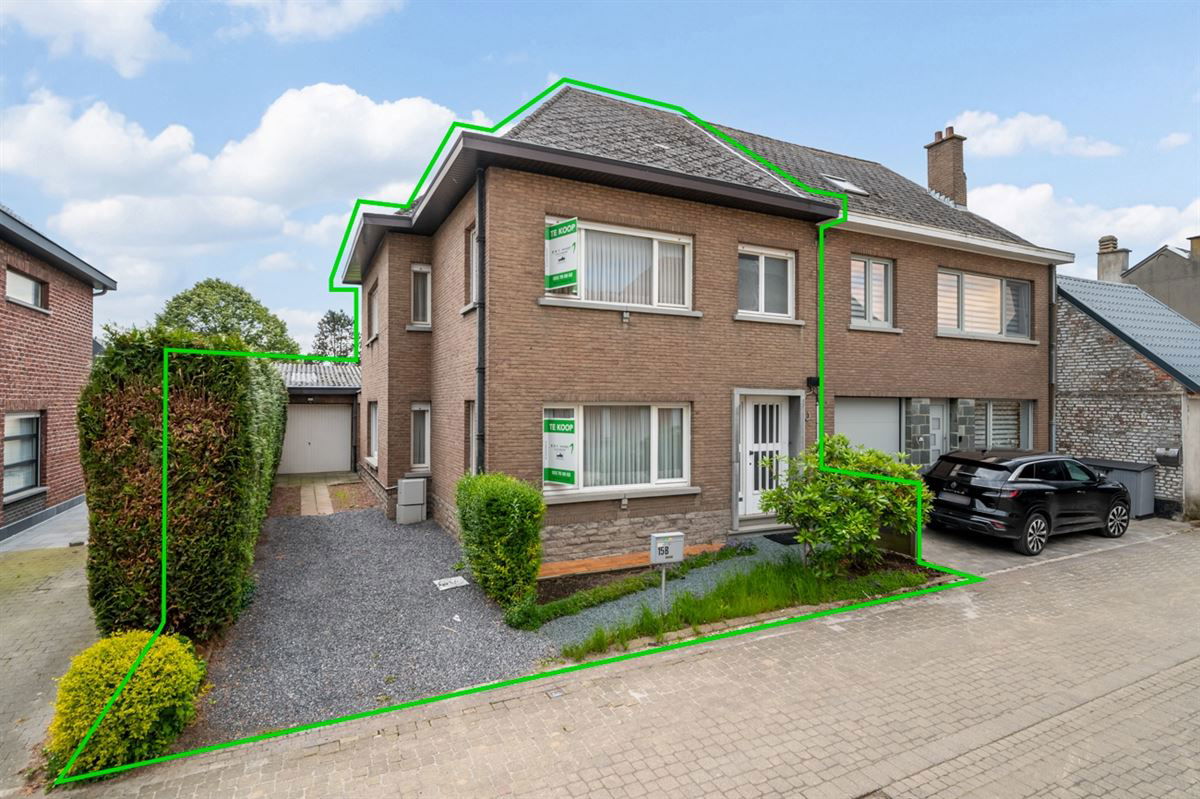 Huis te  koop in Nieuwerkerken 9320 299900.00€ 3 slaapkamers 131.00m² - Zoekertje 281838