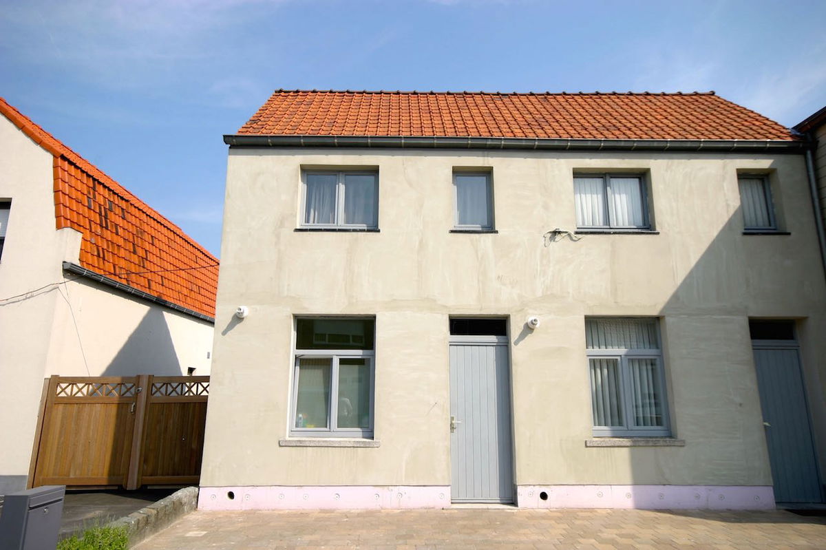 Huis te  huur in Knesselare 9910 715.00€ 1 slaapkamers 90.00m² - Zoekertje 281949