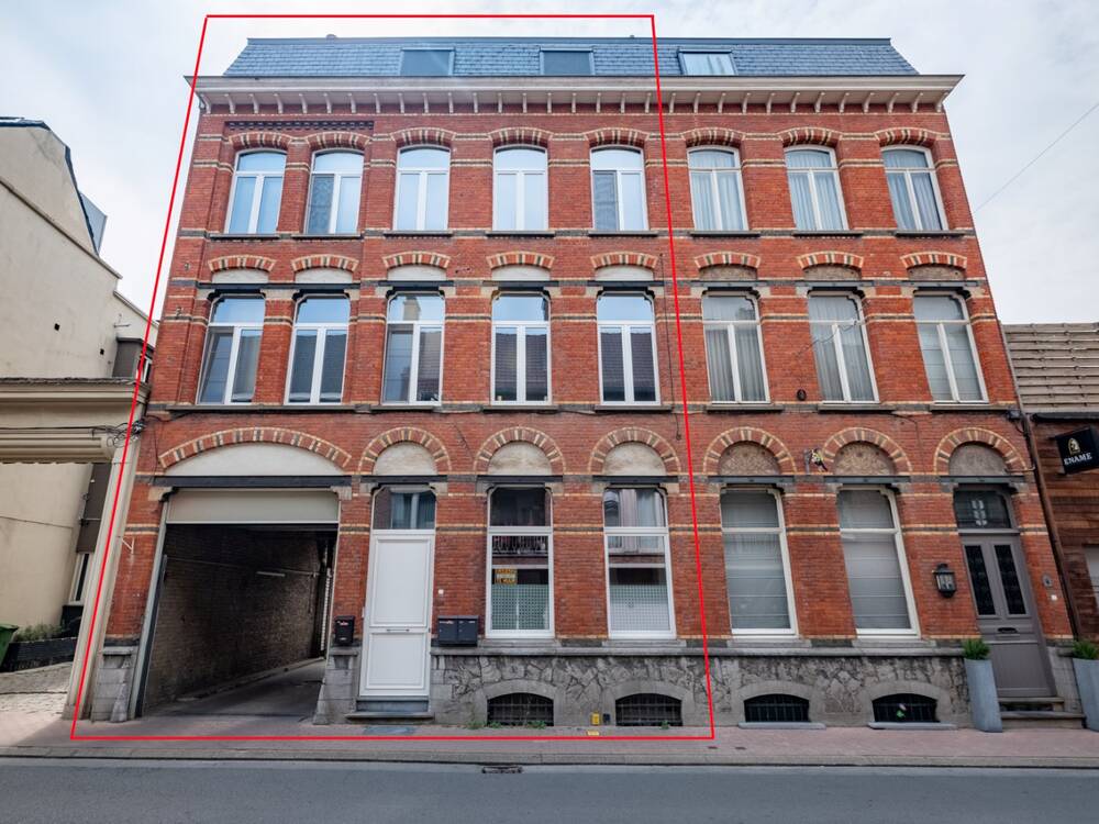 Appartement te koop in Zottegem 9620 990000.00€ 5 slaapkamers m² - Zoekertje 282102