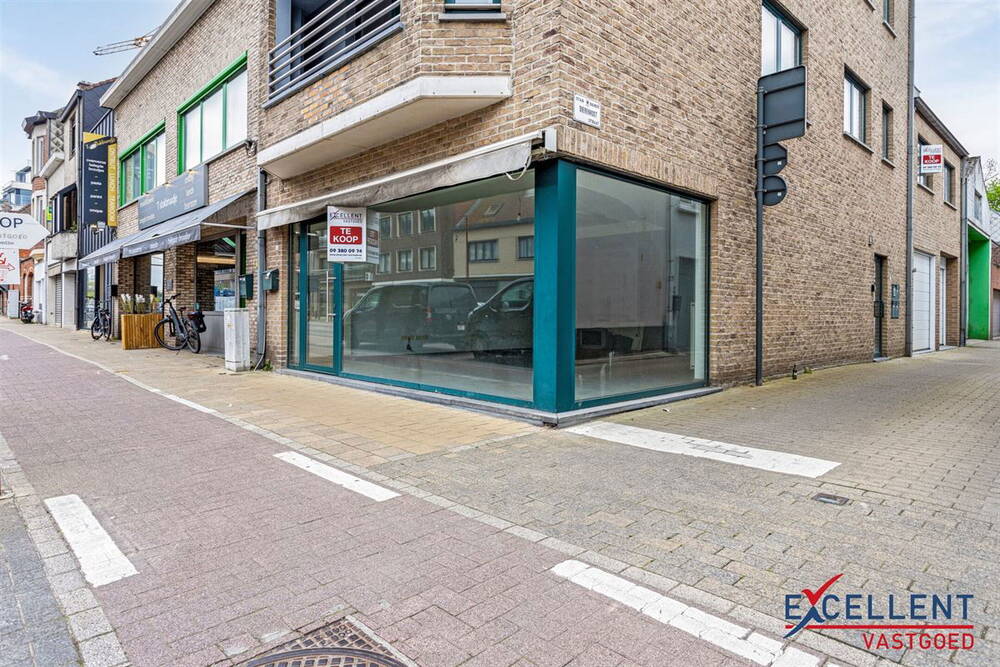 Commerciële ruimte te koop in Deinze 9800 130000.00€ slaapkamers 70.00m² - Zoekertje 282111