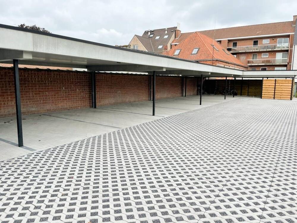 Parking & garage te  koop in Olsene 9870 13000.00€  slaapkamers m² - Zoekertje 137190
