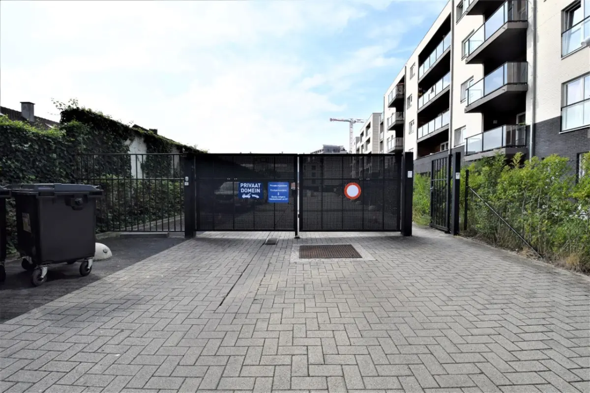 Parking te  koop in Gent 9000 25000.00€  slaapkamers m² - Zoekertje 147539