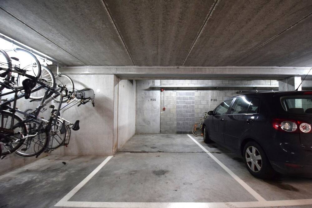 Parking & garage te koop in Gent 9000 27500.00€ slaapkamers m² - Zoekertje 147905