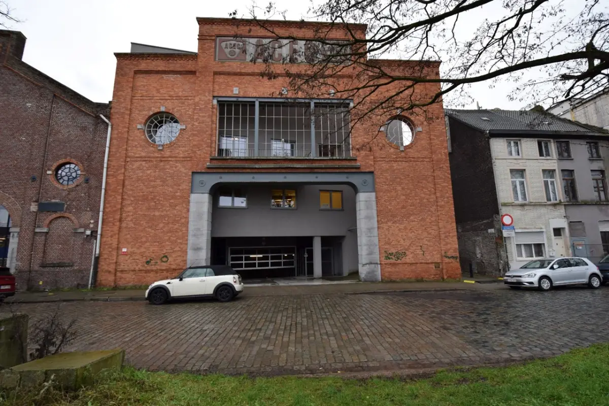 Parking & garage te  koop in Gent 9000 30000.00€  slaapkamers m² - Zoekertje 147838