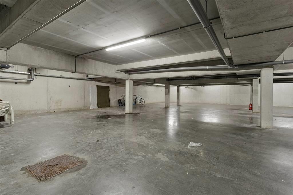 Parking te  koop in Zelzate 9060 9500.00€  slaapkamers m² - Zoekertje 189296