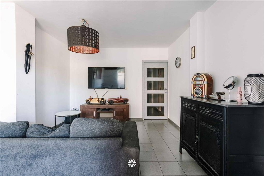 Appartement te koop in Lede 9340 159000.00€ 2 slaapkamers 82.00m² - Zoekertje 191290
