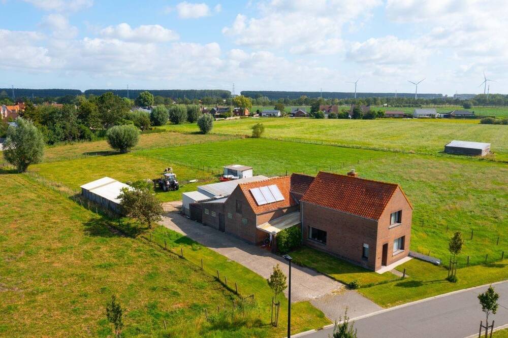 Boerderij te  koop in Maldegem 9990 0.00€  slaapkamers m² - Zoekertje 196465