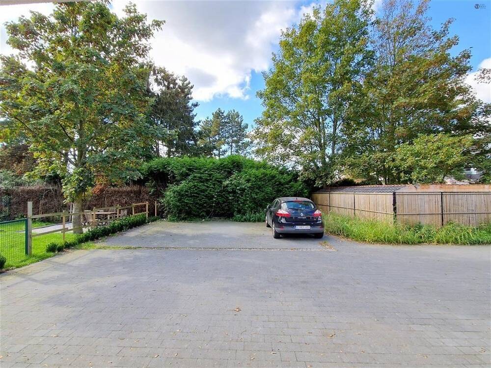 Parking te koop in Zele 9240 17000.00€ slaapkamers m² - Zoekertje 254090