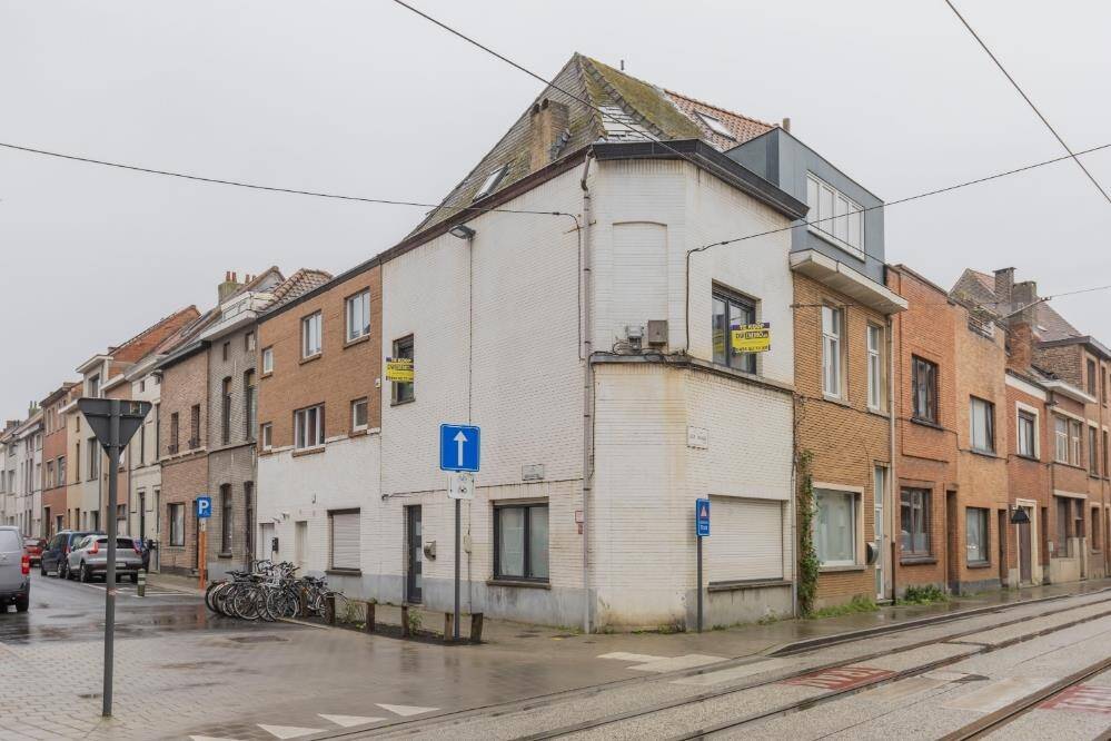 Huis te  koop in Ledeberg 9050 359000.00€ 3 slaapkamers m² - Zoekertje 476286