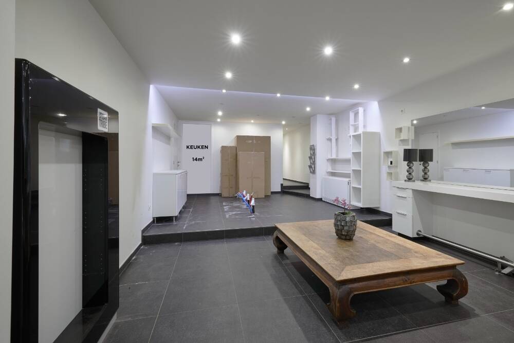 Handelszaak te koop in Zottegem 9620 115000.00€ 0 slaapkamers 77.00m² - Zoekertje 304857
