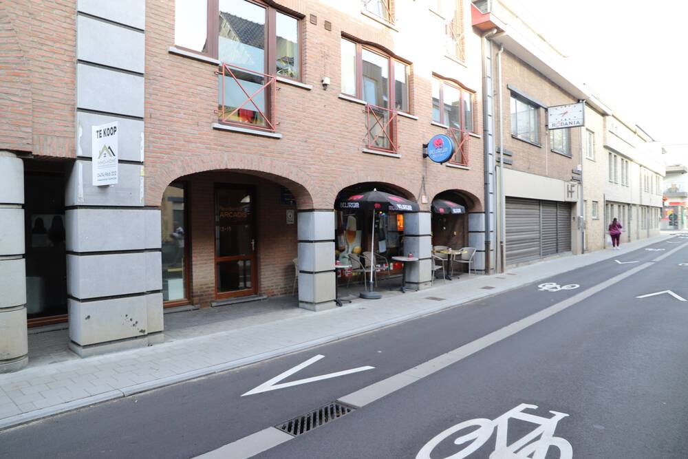 Handelszaak te koop in Melle 9090 249000.00€ slaapkamers 108.00m² - Zoekertje 305564
