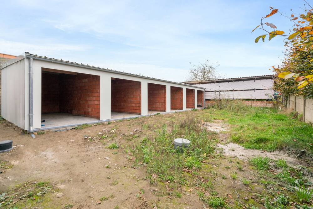 Parking & garage te koop in Wichelen 9260 22000.00€ slaapkamers 13.00m² - Zoekertje 352169