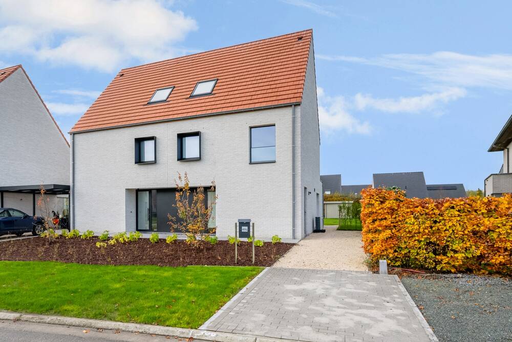 Huis te koop in Merelbeke 9820 616465.00€ 5 slaapkamers 199.00m² - Zoekertje 316645