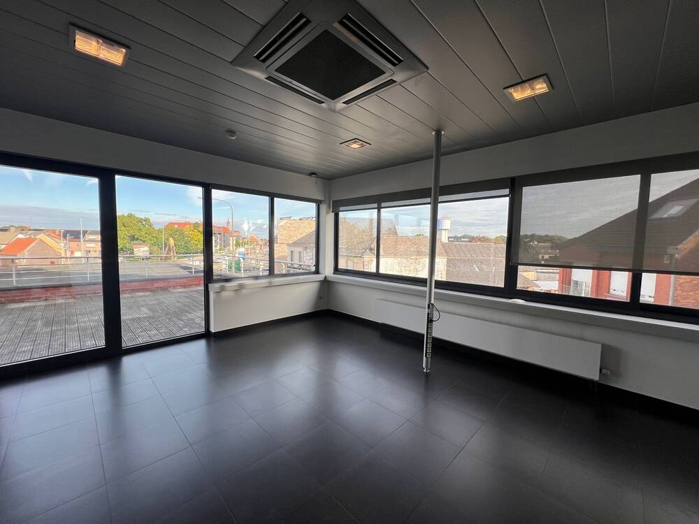 Handelszaak te huur in Wetteren 9230 3220.00€ slaapkamers 340.00m² - Zoekertje 316598