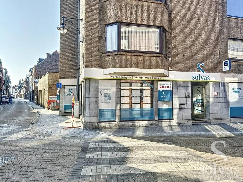 Handelszaak te  huur in Maldegem 9990 1350.00€  slaapkamers m² - Zoekertje 315935