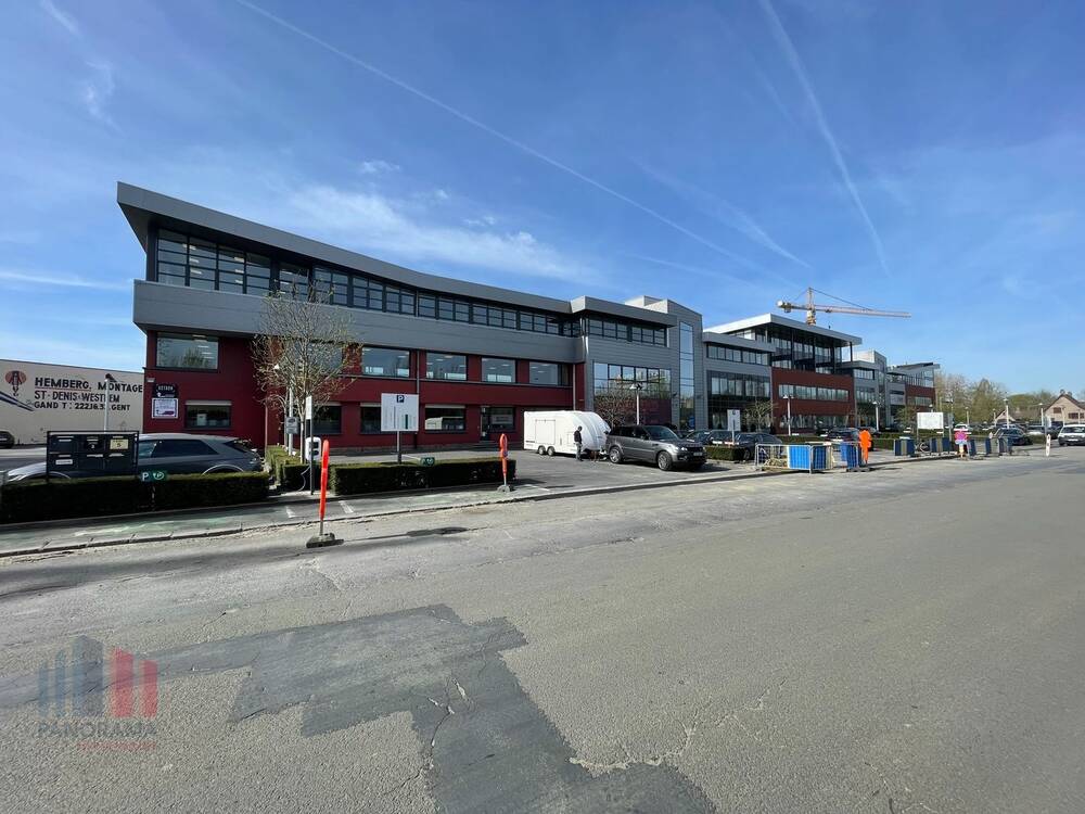 Handelszaak te huur in Sint-Denijs-Westrem 9051 3229.00€ slaapkamers 250.00m² - Zoekertje 323087