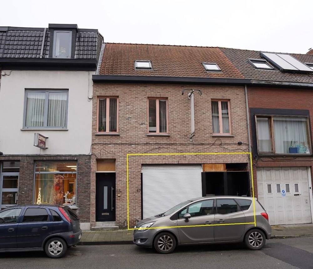 Handelszaak te  huur in Wondelgem 9032 1250.00€  slaapkamers 159.00m² - Zoekertje 344617