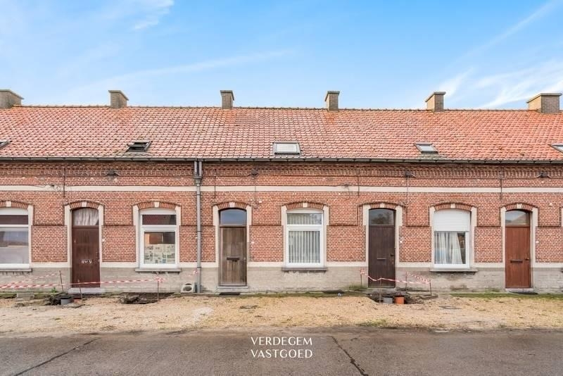 Huis te  koop in Sint-Laureins 9980 119000.00€ 2 slaapkamers m² - Zoekertje 346136