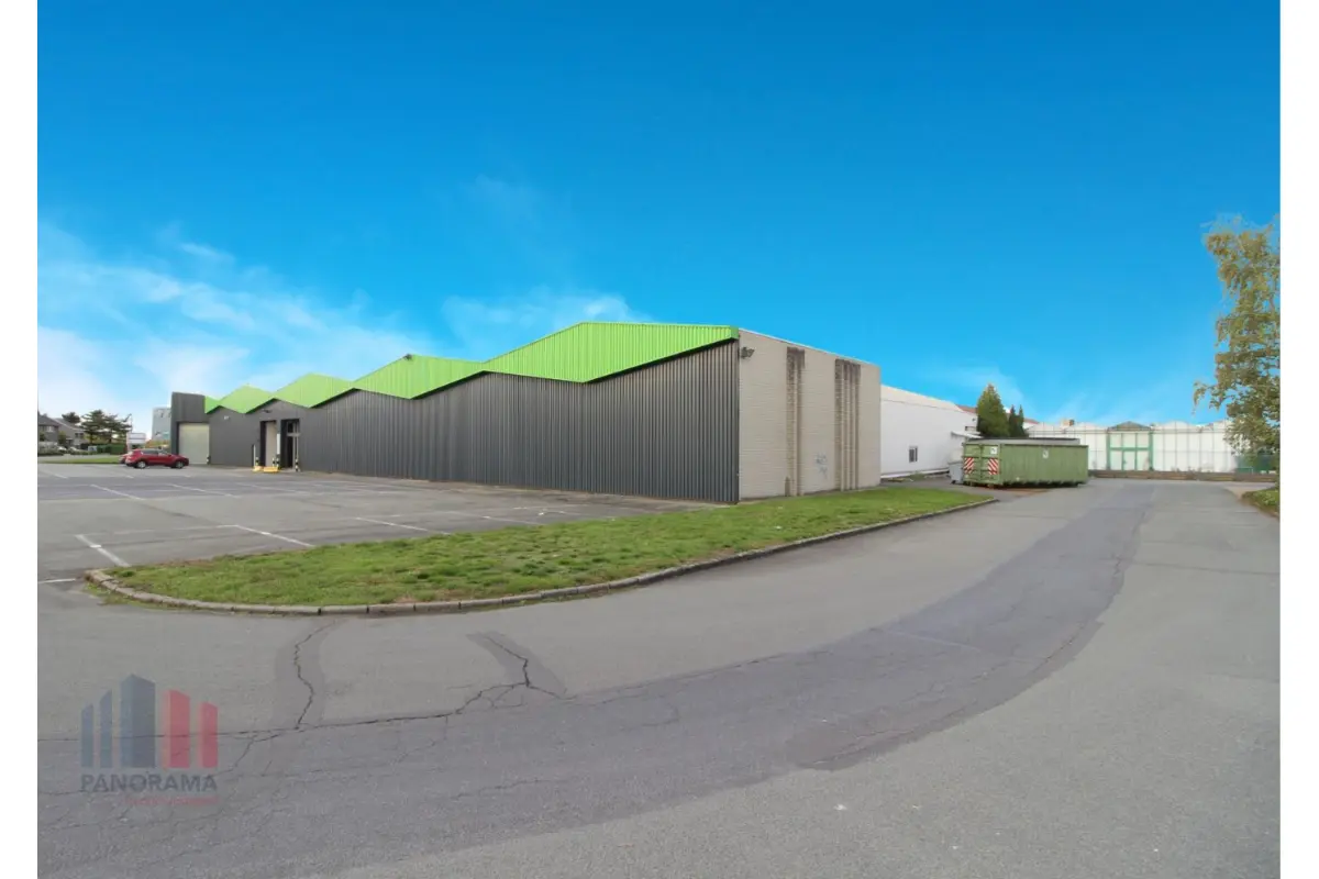 Handelszaak te  huur in Wetteren 9230 0.00€  slaapkamers 2397.00m² - Zoekertje 358381