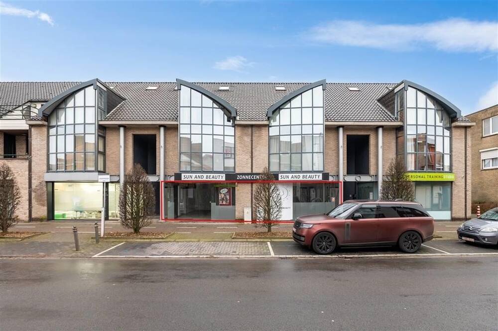 Handelszaak te huur in Sint-Niklaas 9100 1500.00€ slaapkamers 207.00m² - Zoekertje 360448