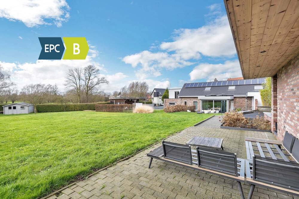 Huis te  koop in Meerbeke 9402 750000.00€ 6 slaapkamers 333.00m² - Zoekertje 360056