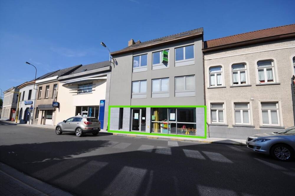 Appartementsgebouw te koop in Kluisbergen 9690 275000.00€ slaapkamers 141.00m² - Zoekertje 362168