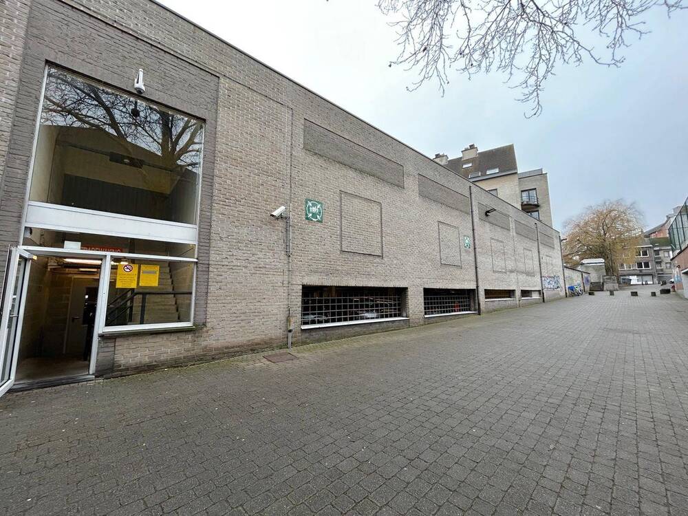 Parking & garage te koop in Aalst 9300 28000.00€ slaapkamers m² - Zoekertje 363574