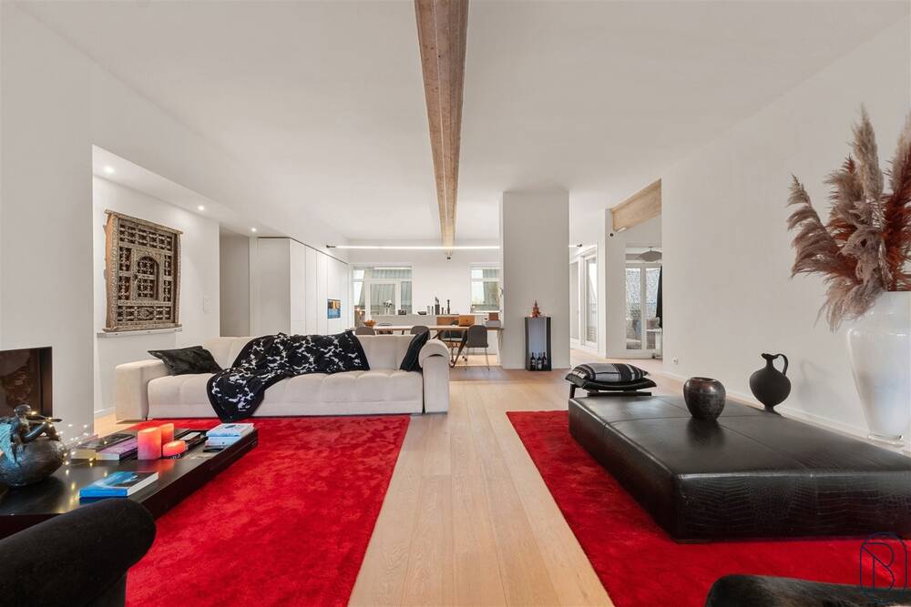 Loft te  koop in Kluisbergen 9690 550000.00€  slaapkamers 390.00m² - Zoekertje 370795