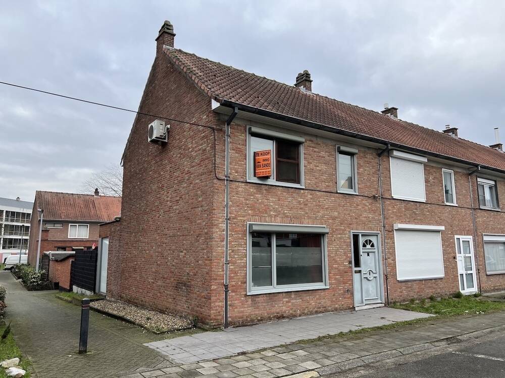Huis te  koop in Sint-Gillis-bij-Dendermonde 9200 228900.00€ 3 slaapkamers 165.00m² - Zoekertje 371689
