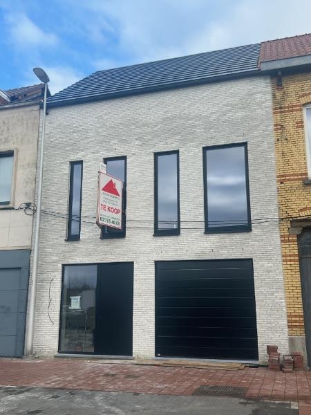 Huis te koop in Moerbeke-Waas 9180 405000.00€ 5 slaapkamers 245.00m² - Zoekertje 373571