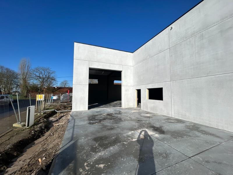 Handelszaak te huur in Sleidinge 9940 975.00€ slaapkamers 180.00m² - Zoekertje 373936