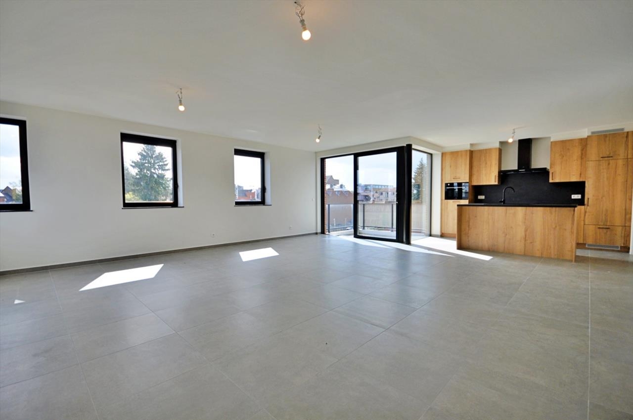 Appartementsgebouw te  koop in Ronse 9600 340000.00€ 3 slaapkamers 129.00m² - Zoekertje 376223