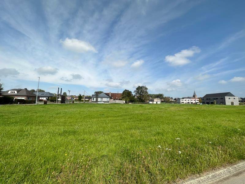 Grond te koop in Ophasselt 9500 157500.00€ slaapkamers m² - Zoekertje 376521