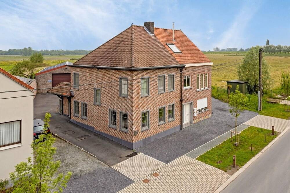 Huis te koop in Buggenhout 9255 555000.00€ 4 slaapkamers 160.00m² - Zoekertje 377670