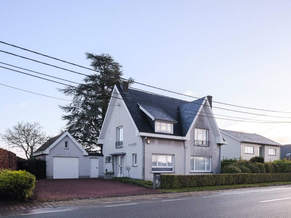 Huis te  koop in Sleidinge 9940 399000.00€ 4 slaapkamers 200.00m² - Zoekertje 378747