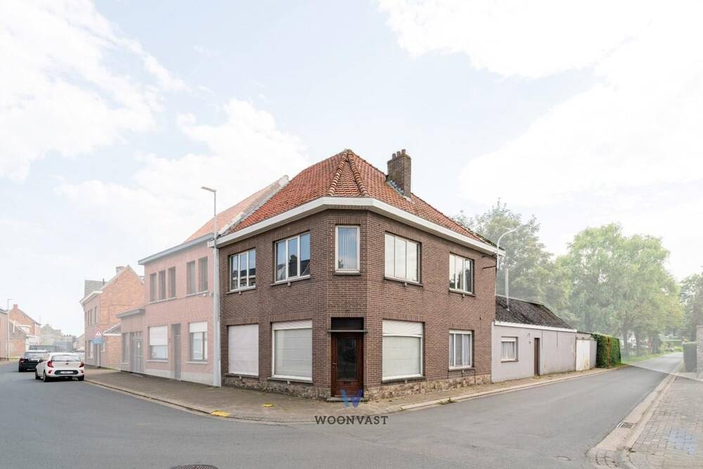 Huis te  koop in Zele 9240 250000.00€ 4 slaapkamers 174.00m² - Zoekertje 384468