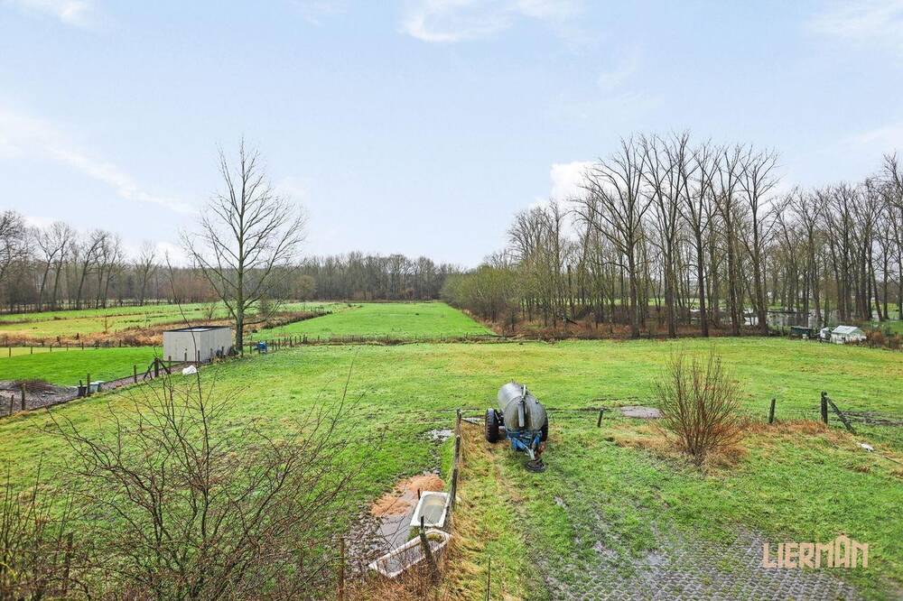 Grond te koop in Appelterre-Eichem 9400 115000.00€ slaapkamers m² - Zoekertje 383846