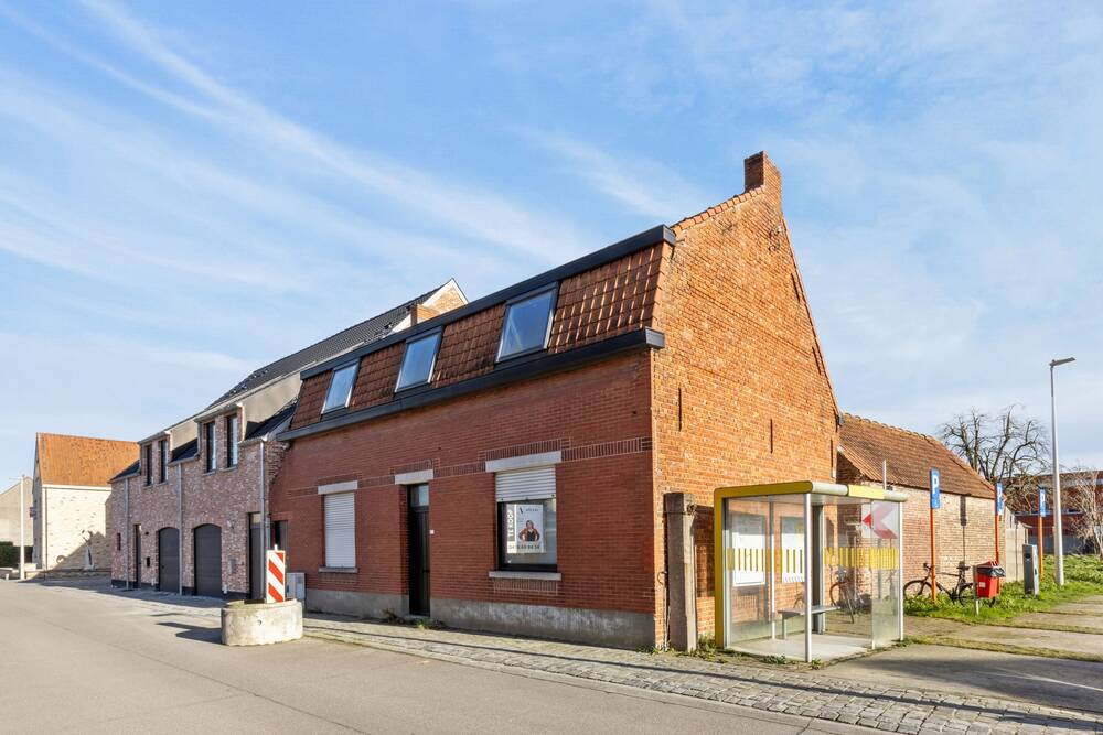 Grond te  koop in Deinze 9800 280000.00€  slaapkamers m² - Zoekertje 386783