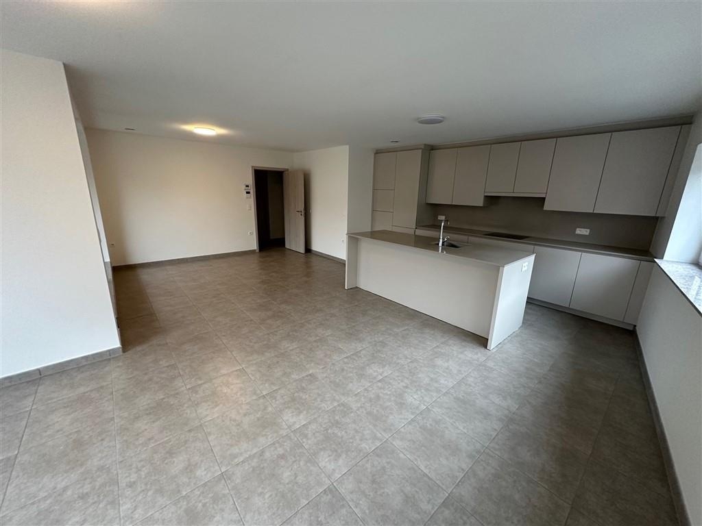 Handelszaak te huur in Aalst 9300 1095.00€ slaapkamers 92.00m² - Zoekertje 388176
