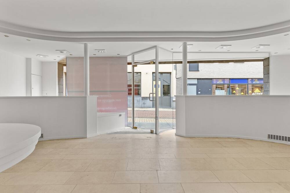 Mixgebouw te  koop in Wetteren 9230 199000.00€ 3 slaapkamers 224.00m² - Zoekertje 390389
