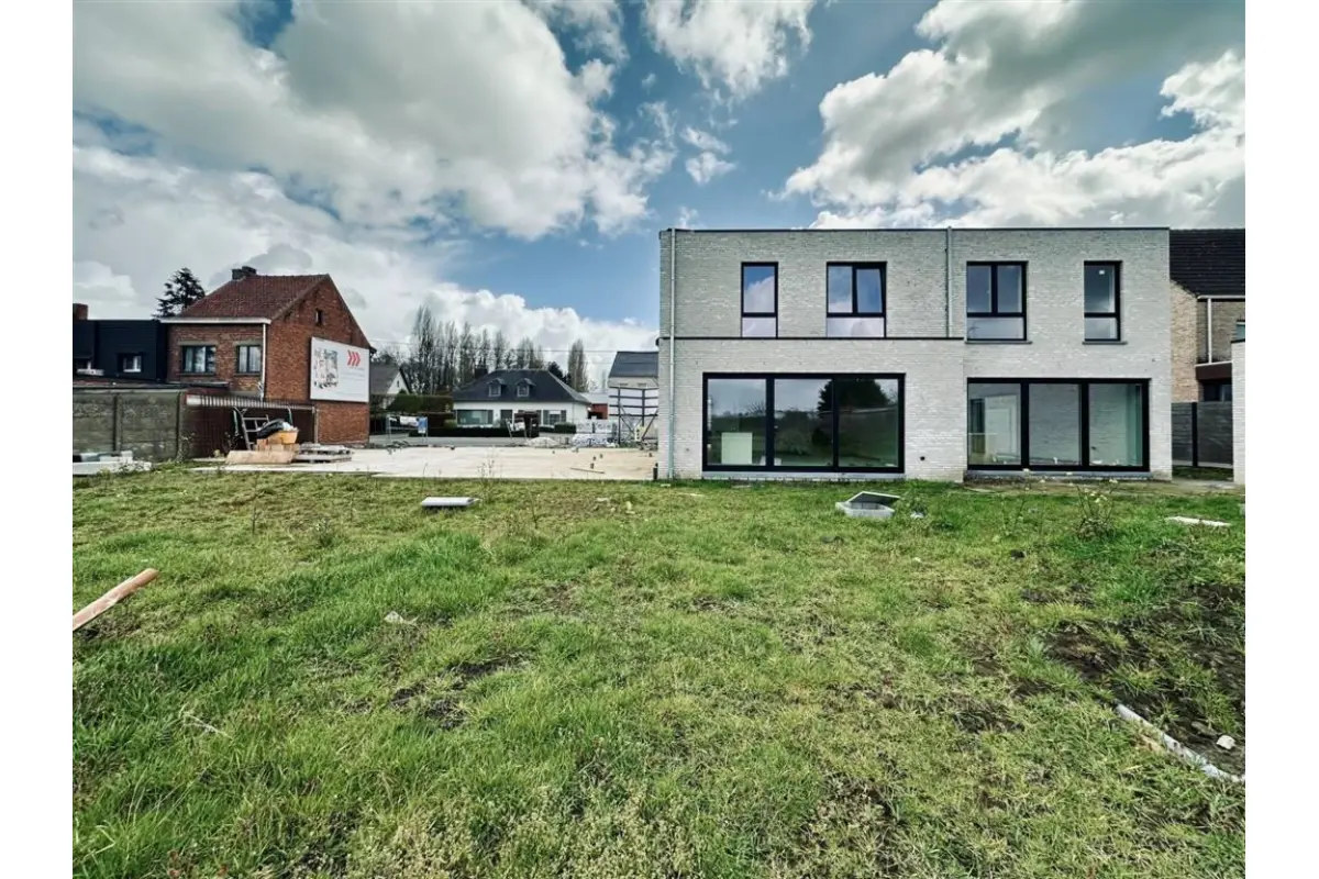 Huis te  koop in Vrasene 9120 455000.00€ 3 slaapkamers 182.39m² - Zoekertje 391042