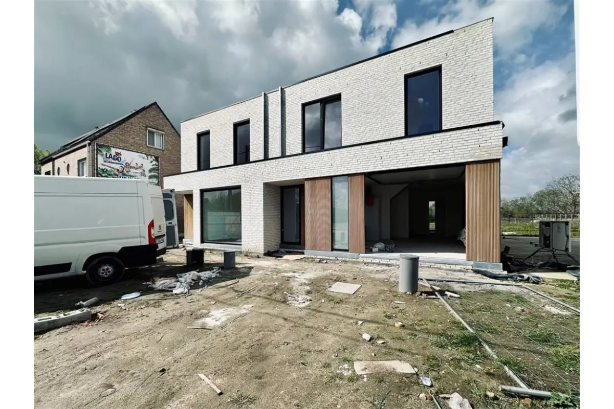 Huis te  koop in Vrasene 9120 515000.00€ 3 slaapkamers 175.85m² - Zoekertje 427842