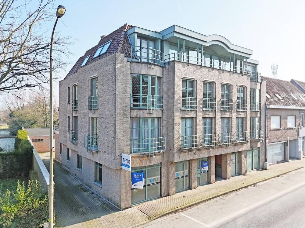Handelszaak te  koop in Olsene 9870 250000.00€  slaapkamers 149.00m² - Zoekertje 392620
