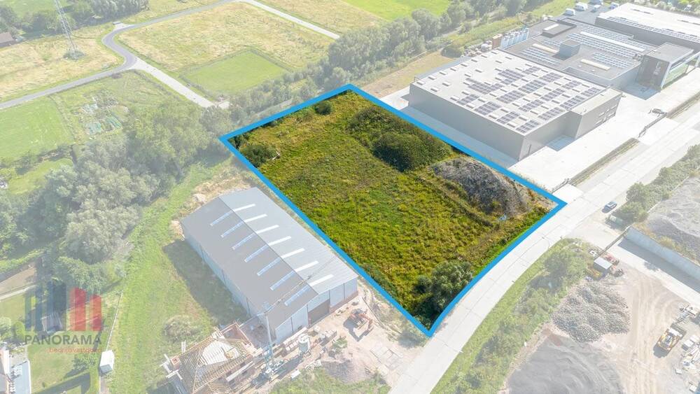 Handelszaak te  koop in Kluisbergen 9690 1031990.00€  slaapkamers 6658.00m² - Zoekertje 396210