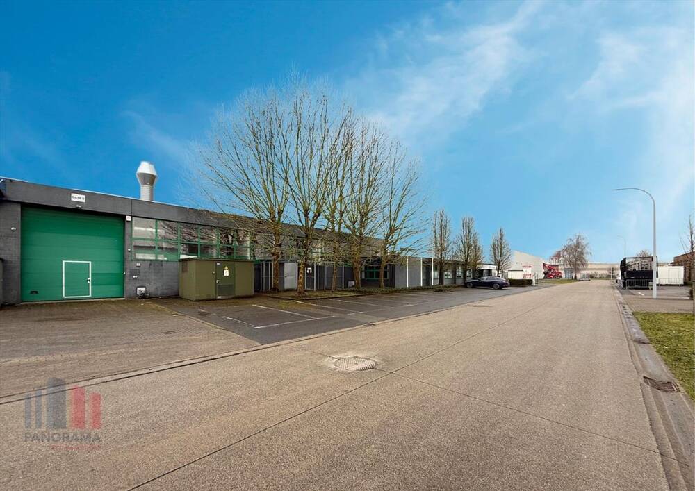 Handelszaak te koop in Deinze 9800 1895000.00€ slaapkamers 2500.00m² - Zoekertje 398153