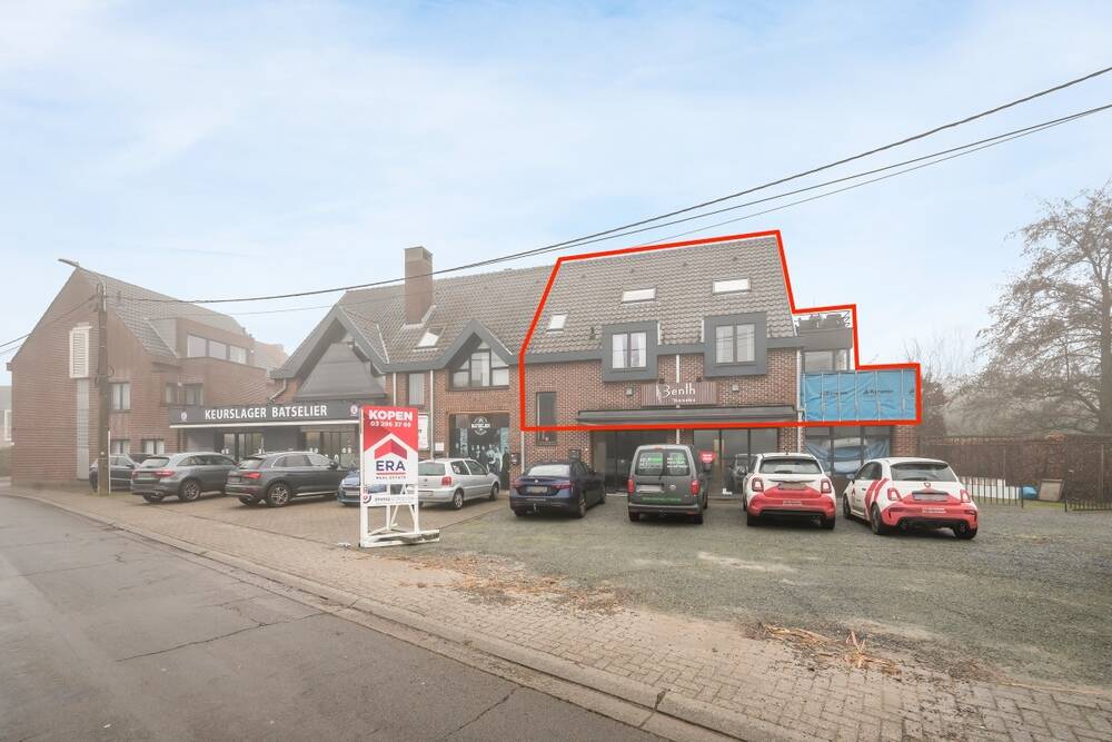 Appartement te koop in Dendermonde 9200 220000.00€ 3 slaapkamers 144.00m² - Zoekertje 405762