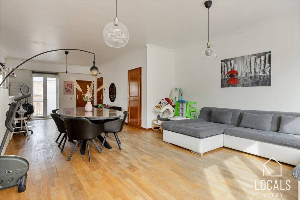 Appartementsgebouw te koop in Ninove 9400 319000.00€ 3 slaapkamers 209.00m² - Zoekertje 406926