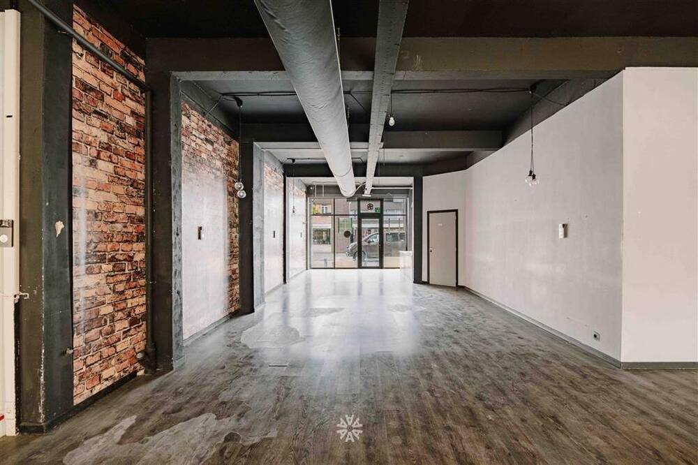 Handelszaak te koop in Deinze 9800 295000.00€ slaapkamers 121.00m² - Zoekertje 408093